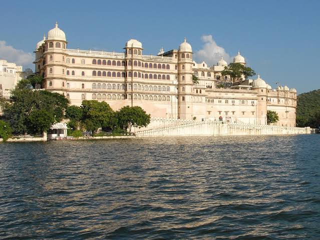 Taj Fateh Prakash Palace Udaipur